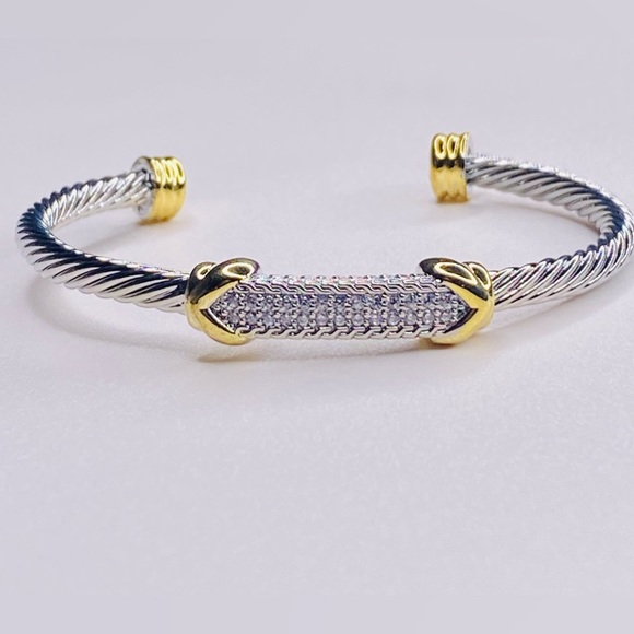 SILVER GOLD & PAVE CRYSTAL BANGLE - Picture 1 of 4